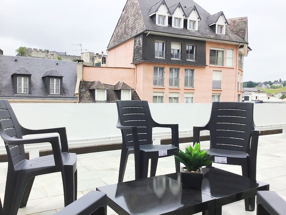 Lourdes Vacations - Appart Soleil T6 140m2 proche Sanctuaire - Property Image 12