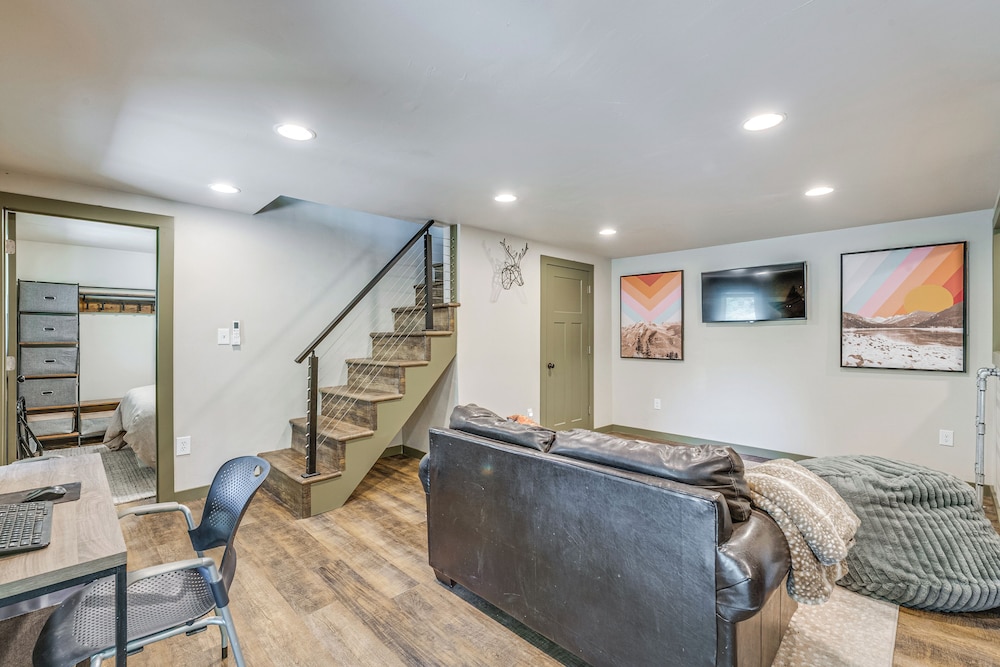 Lake Access, Mtn Views: 'cooks Cabin' in Kamas!