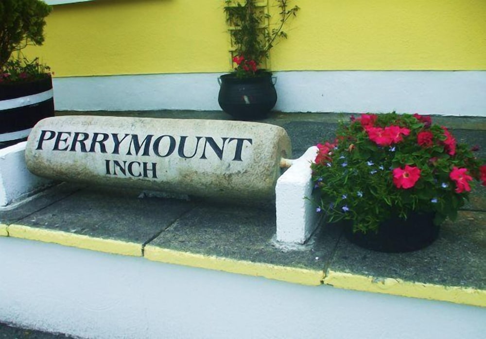 Perrymount Country Home Bed & Breakfast