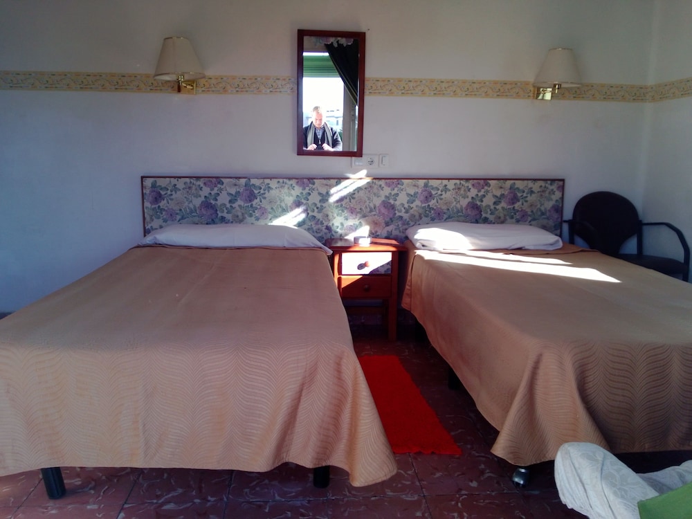 Hostal Escandinavia