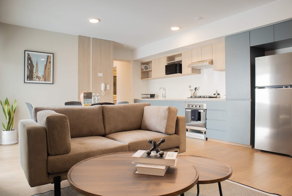 w Comfortable 2BR Stay in Miraflores