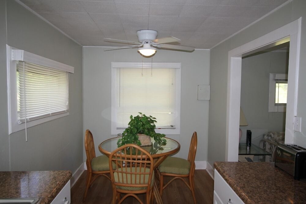 Indian River Lagoon Waterfront Cottages