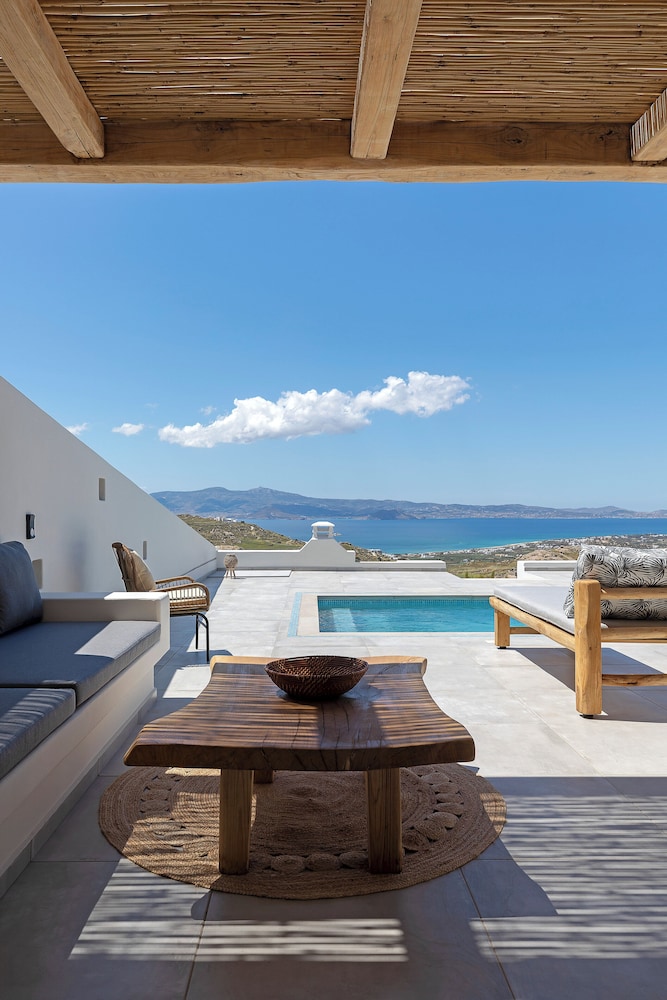 La Grande Vue Private Villas