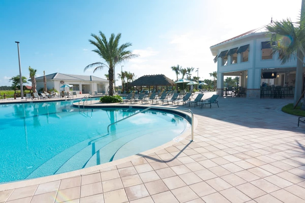 Mickeys Magical Home 4BR With Private Pool
