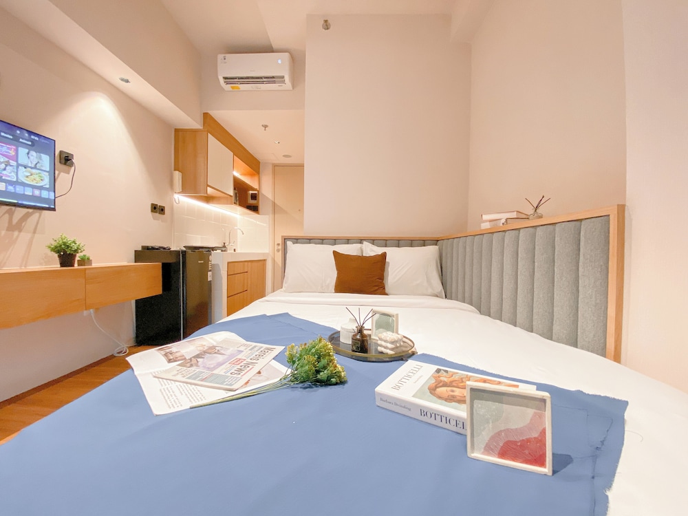 Neat And Warm Studio At Tokyo Riverside Pik 2 Apartment