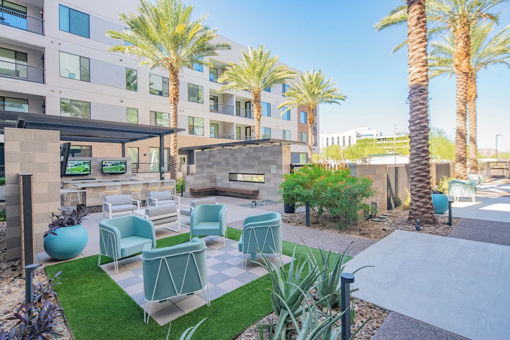 ROVE LIVING/KB - Trovita Rio