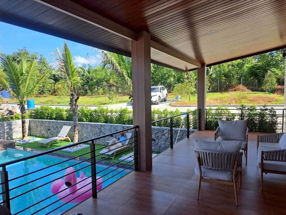 Naisuan villa
