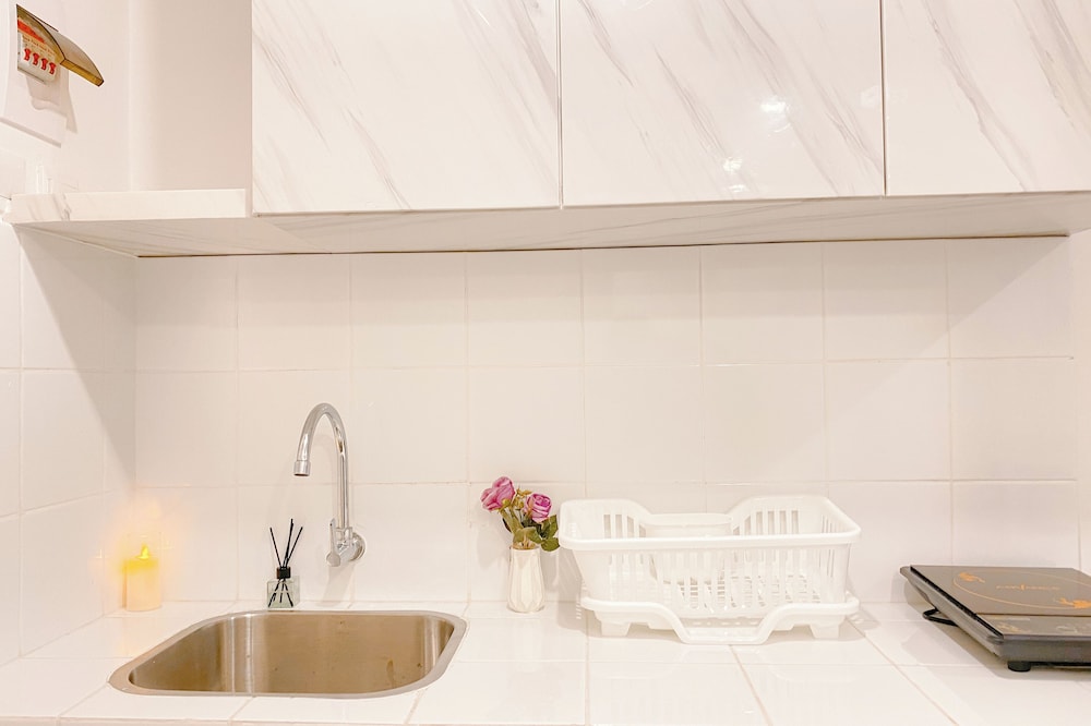 Minimalist And Enjoy Living Studio At Tokyo Riverside Pik 2 Apartment