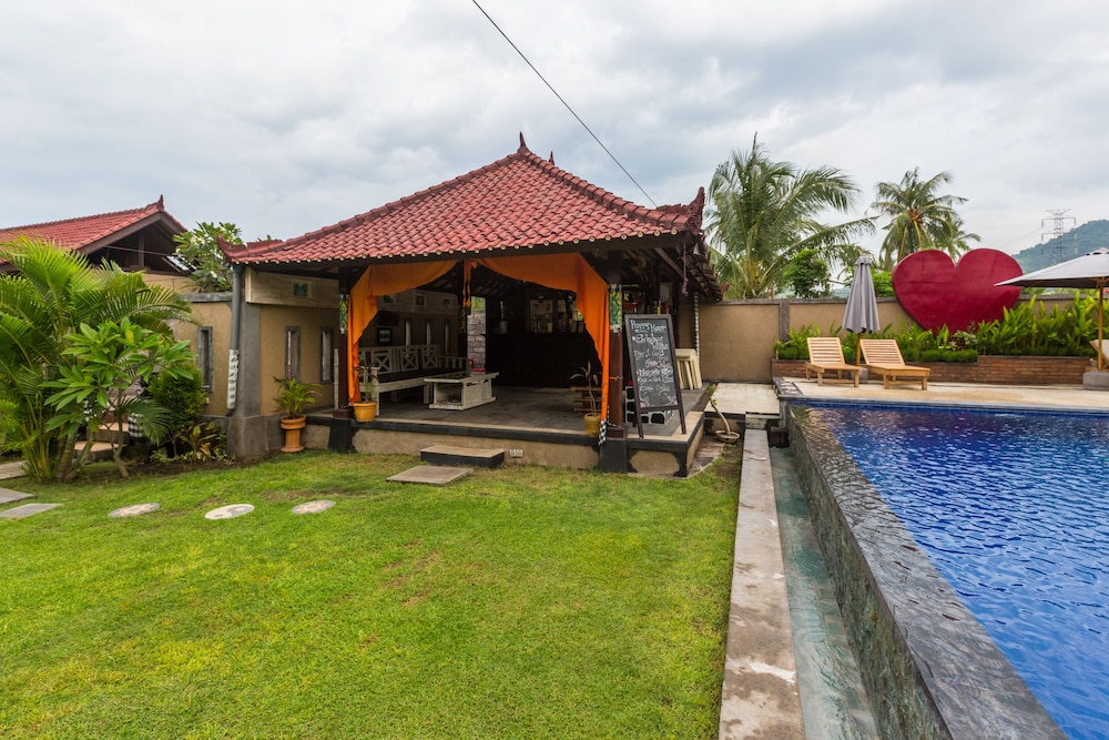 Kubuku Eco Dive Lodge & Yoga