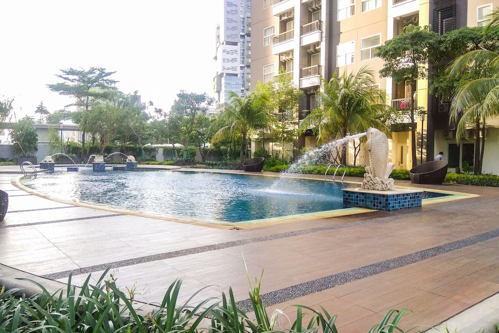Nice and Comfy 2BR Apartment At Silkwood Residence