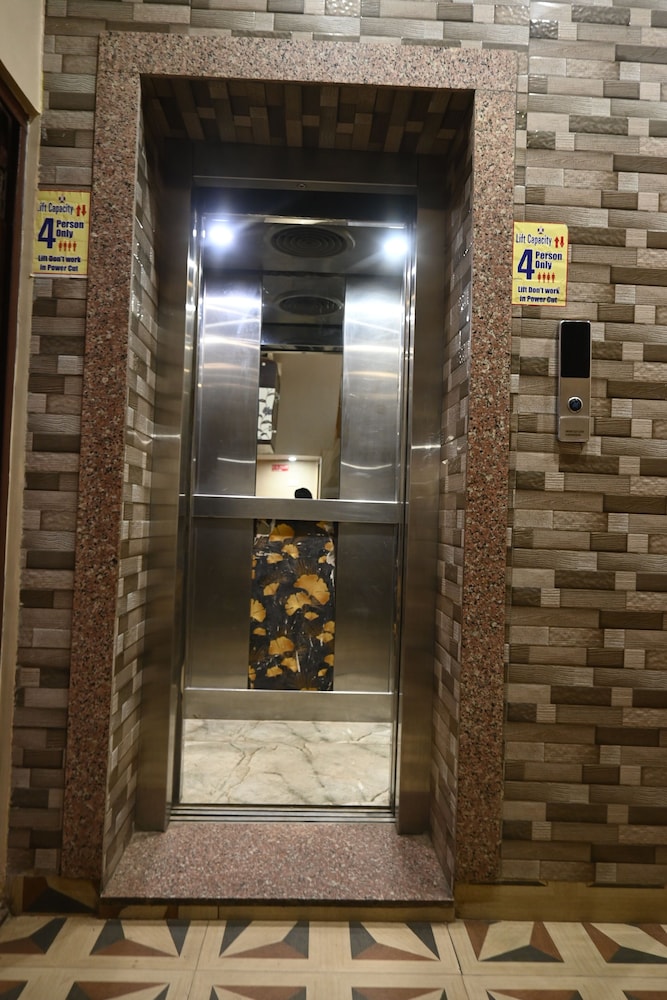 Hotel Aditya