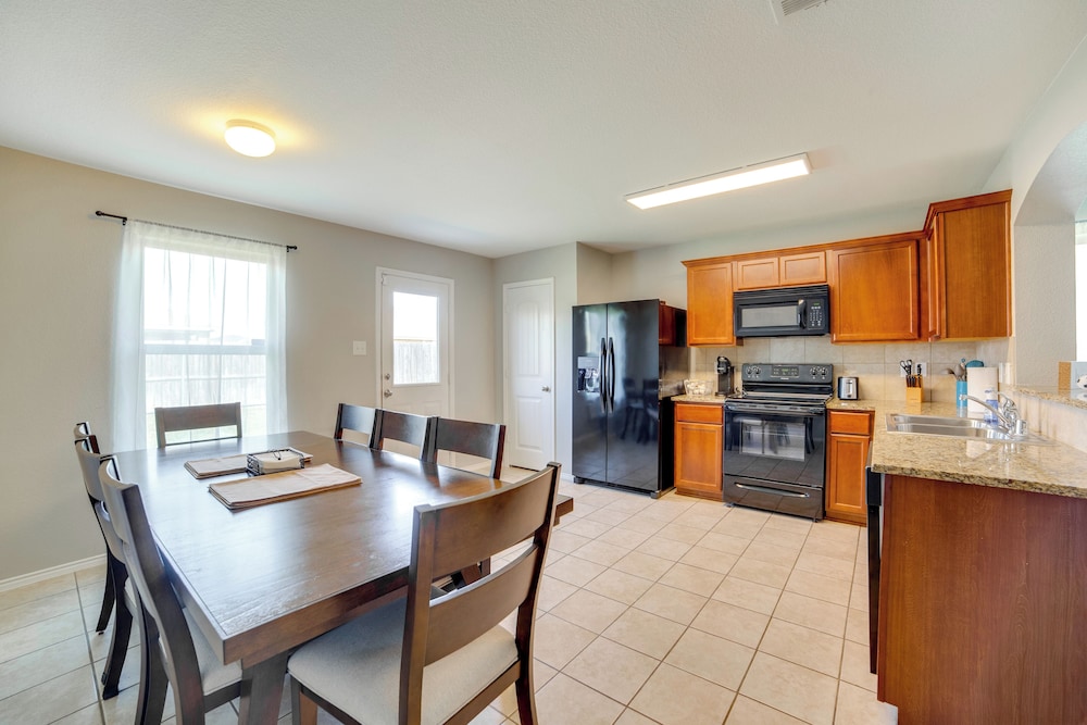 Quiet Suburban Home w/ Private Yard in Seagoville!