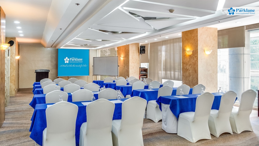 Cebu Vacations - Cebu Parklane International Hotel - Property Image 37
