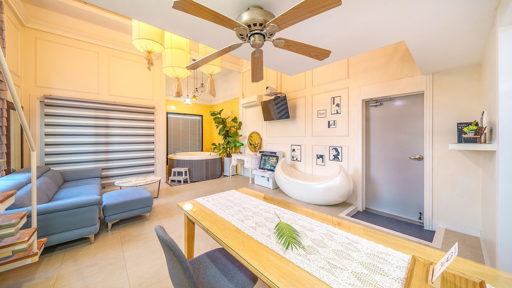 Gyeongju 20th Street Spa Pension