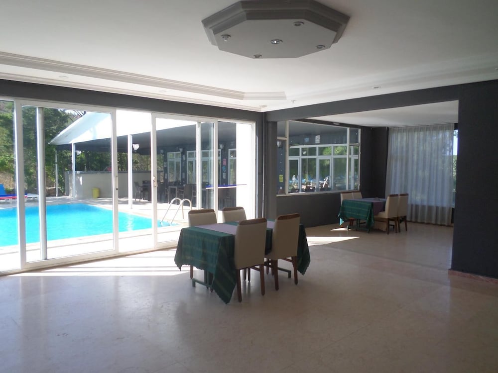 Tabiat Park Otel - Image 39