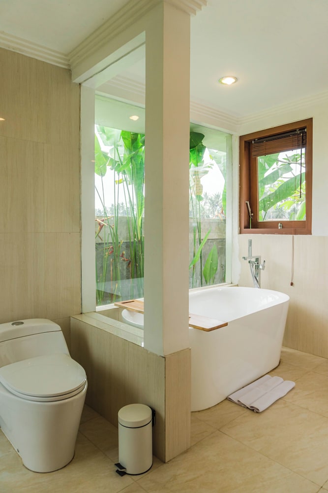 Kemawan Luxury Villas
