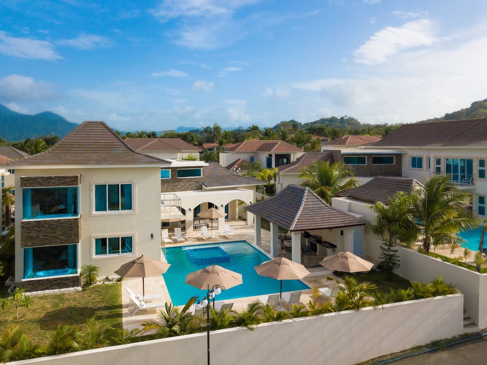 Royal Villas Cofresi 5