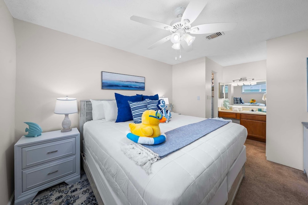 Sugar Beach 323