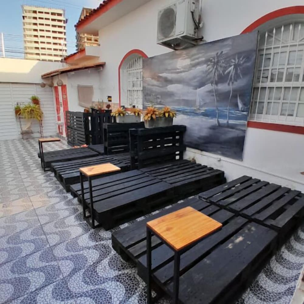 Hostel Leal Loyalty