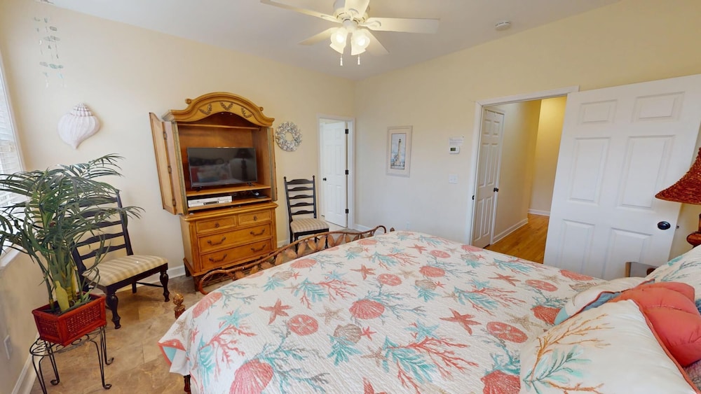 Tranquility House by Tybee Vacation Rentals