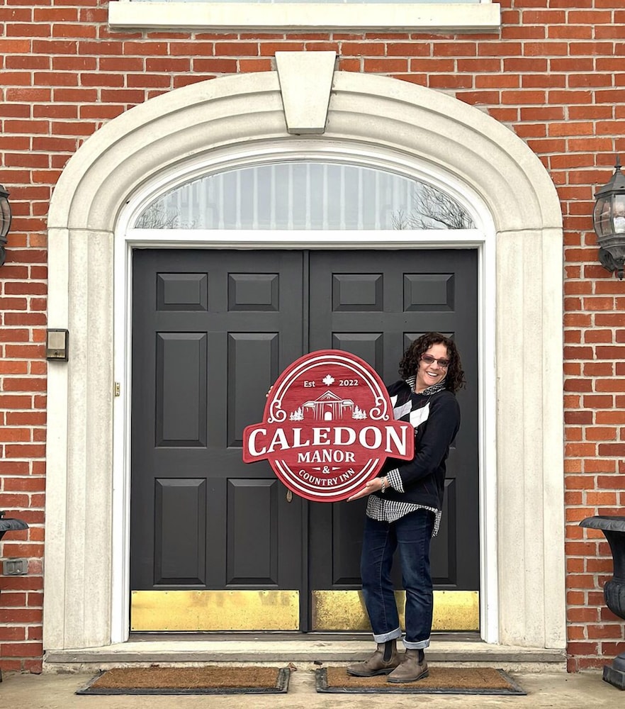 Caledon Manor and Country Inn