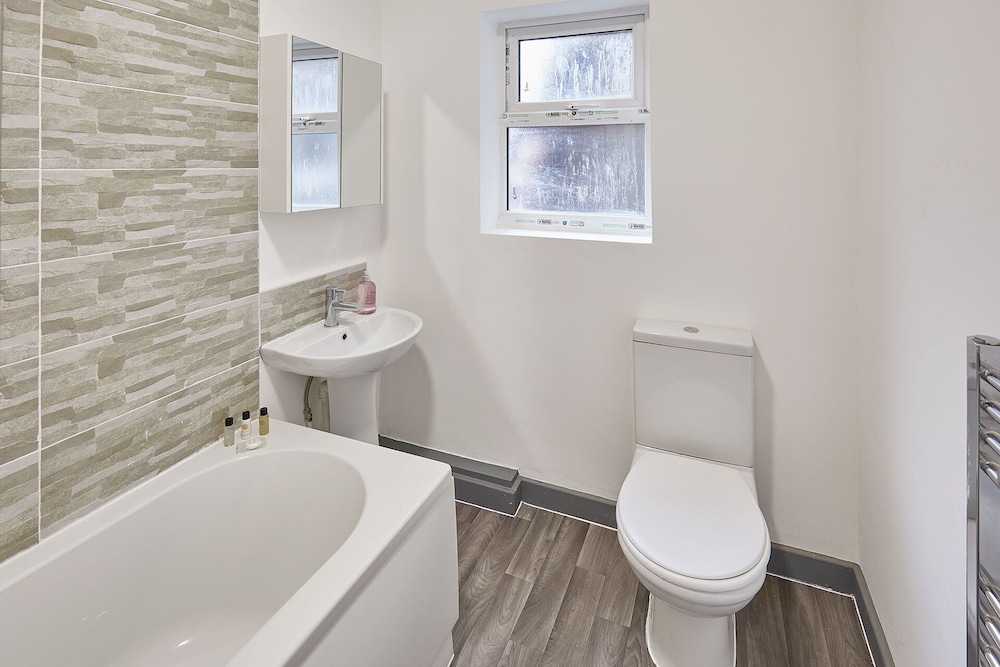 Host Stay Apartment 1 Clarendon view 4