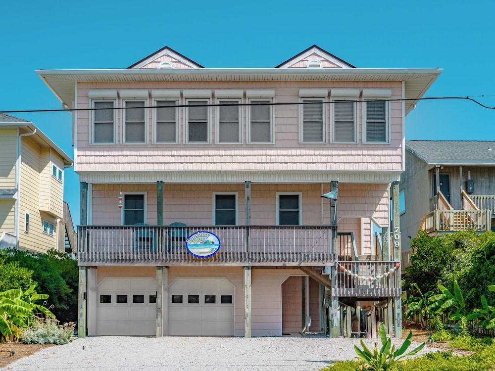 Sunshiny Daze by Topsail Realty