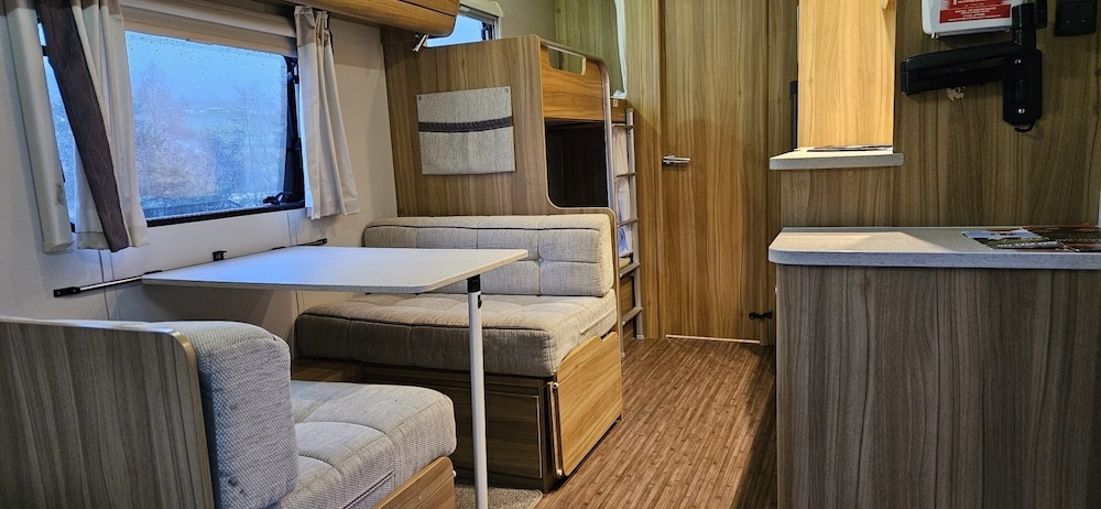 Rostrevorvalley Caravan Experience Private Hottub