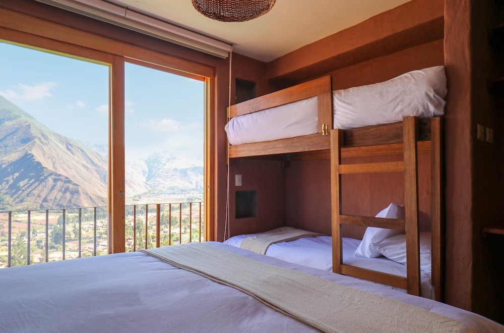 w Splendid 3BR House in Villa Sagrado