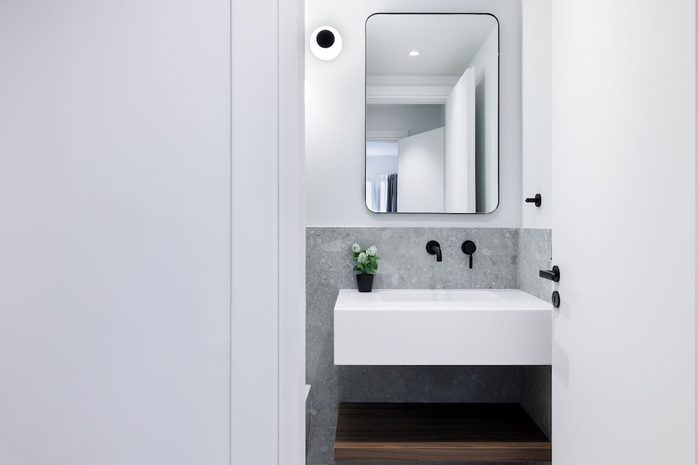 MoRe by Zoia Living