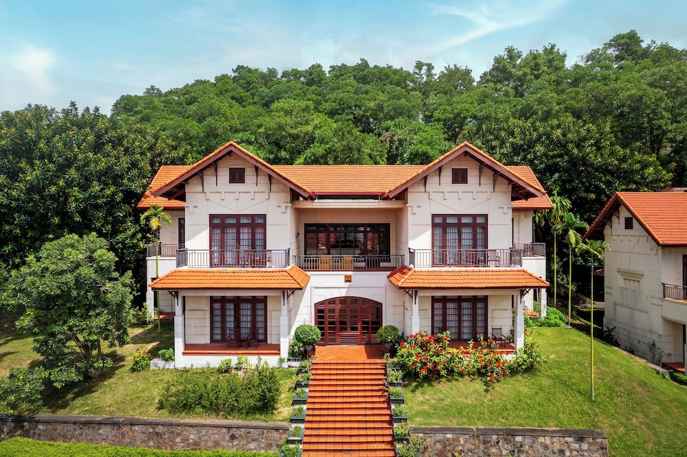 Tuan Chau Resort Ha Long
