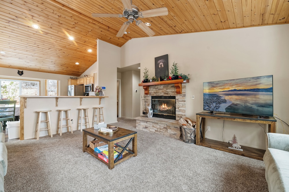 Rocky Top Retreat