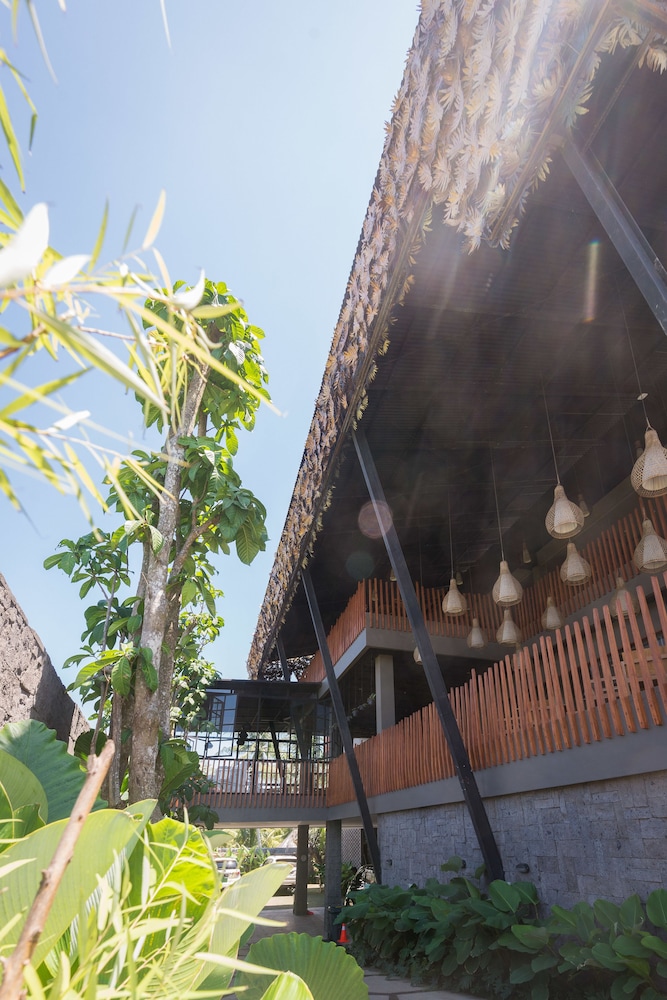 ILA Kitchen & Villa view 4