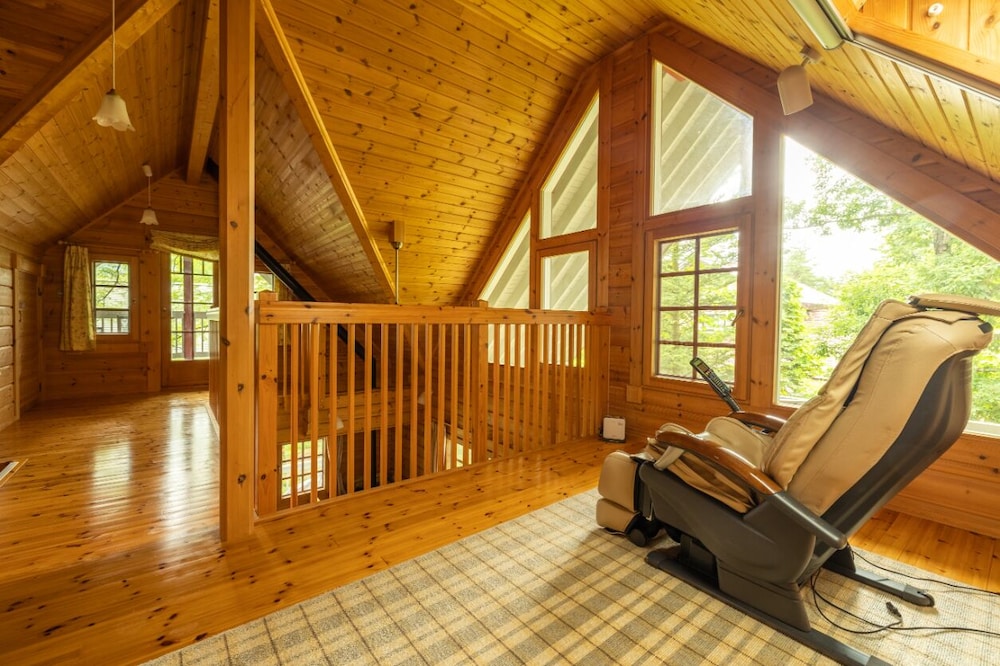 Reposer Hakuba