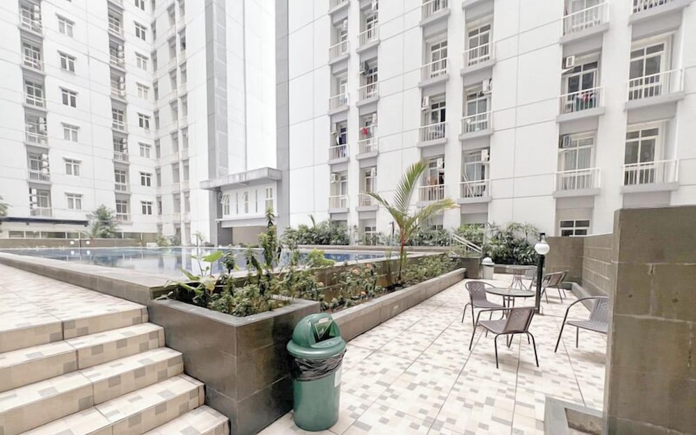 2Br Near Its University At Bale Hinggil Apartment