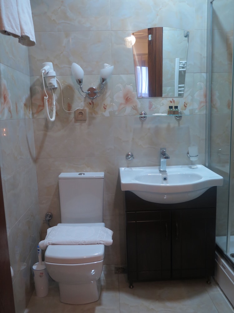 Nuray Hotel - Image 35