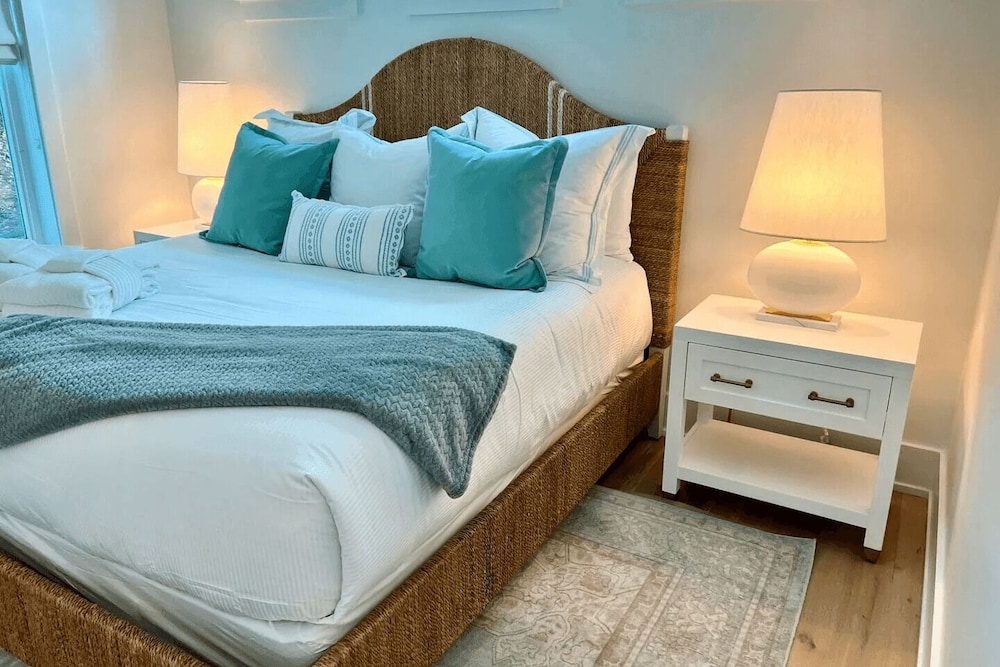 Sunset Pointe 30A by Avantstay Gulf Views, Carriage, Pool