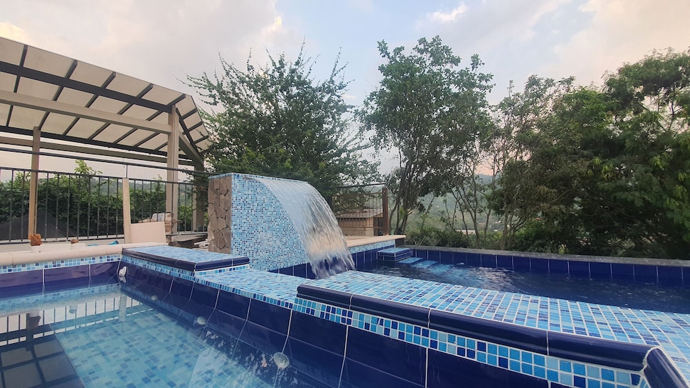 Glamping romantico en Vista Hermosa