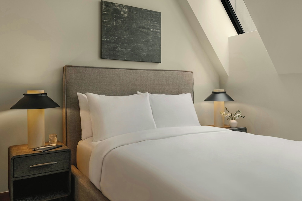 Sonder by Marriott Bonvoy Onterie Apartments Magnificent Mile
