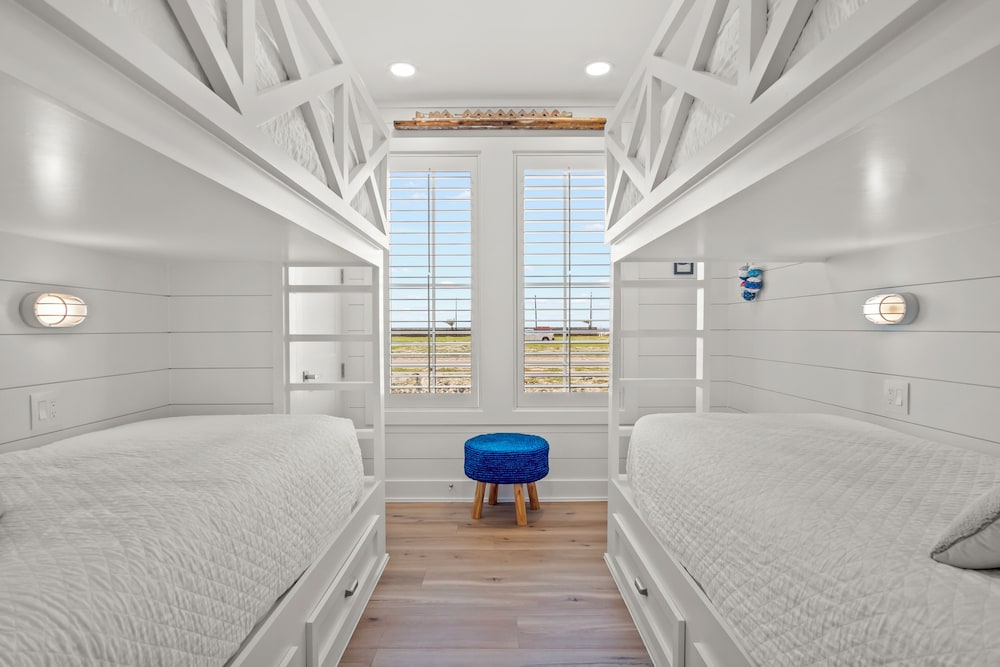 Coastal Breeze 126 SEA