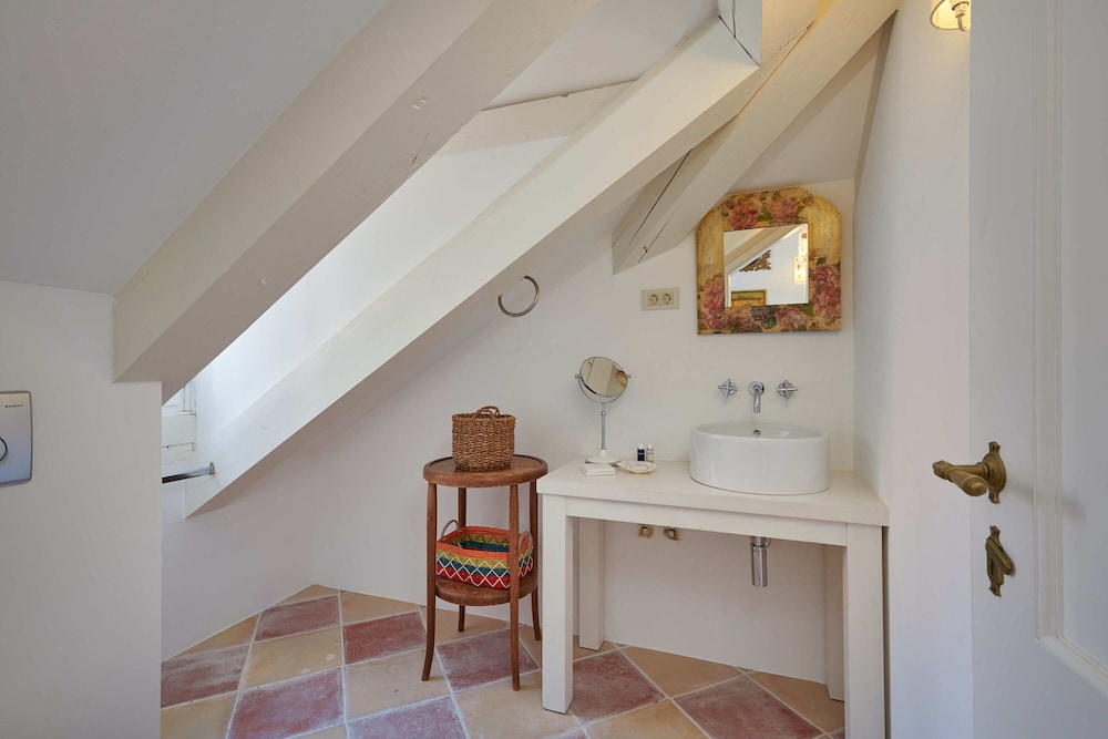 LUXURY VILLA 44