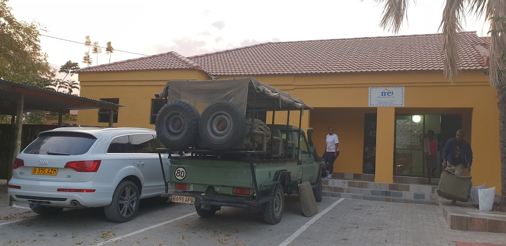Maun Executive Inn