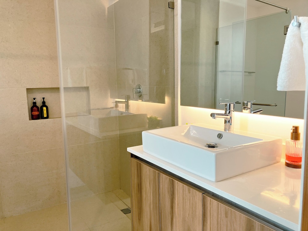 Stylish Playacar Condos w Balcony & Pool