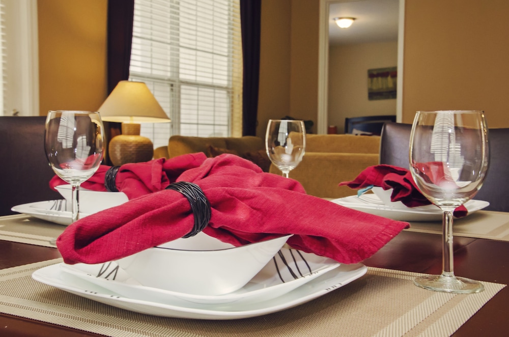 3BD 2BA Condo Sleeps 8 Gold RVC30683 Bedroom RHOF