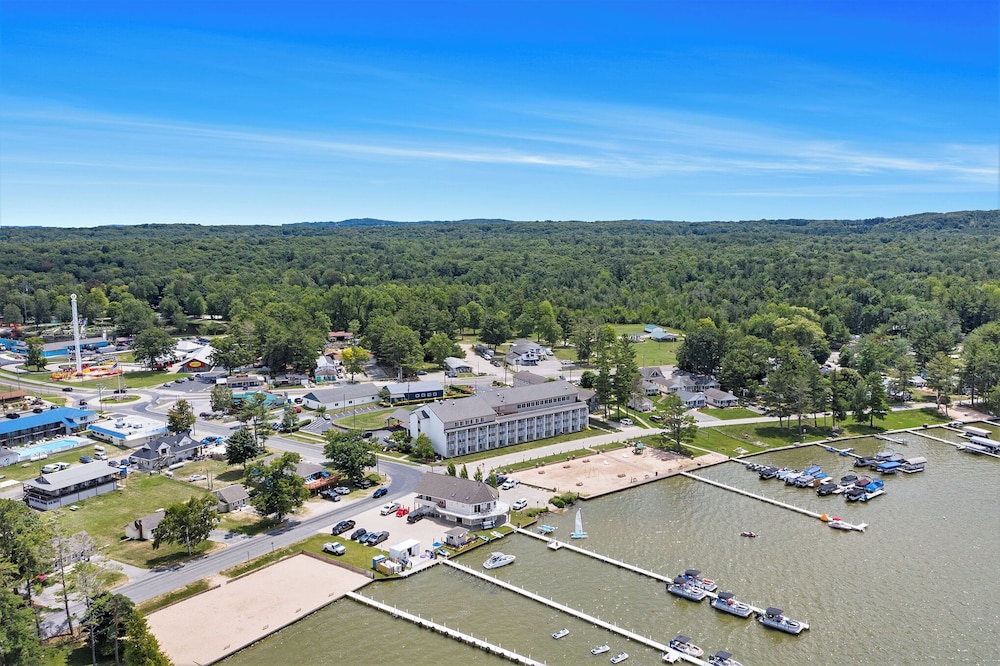 Dunes Waterfront Resort