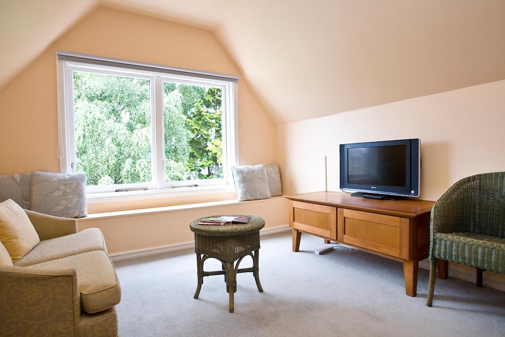 Orari Bed and Breakfast