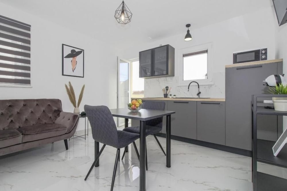Apartments Doris