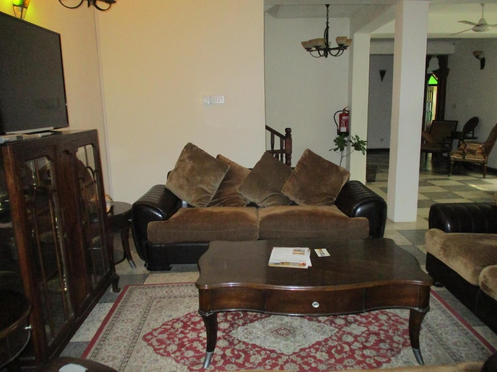 Abuso Inn