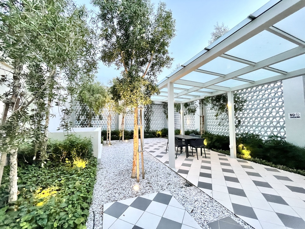 UNA Serviced Residence by MOKA