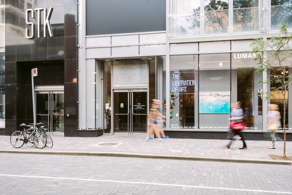 QuickStay - Yorkville Dream (Yonge & Bloor) - Image 3